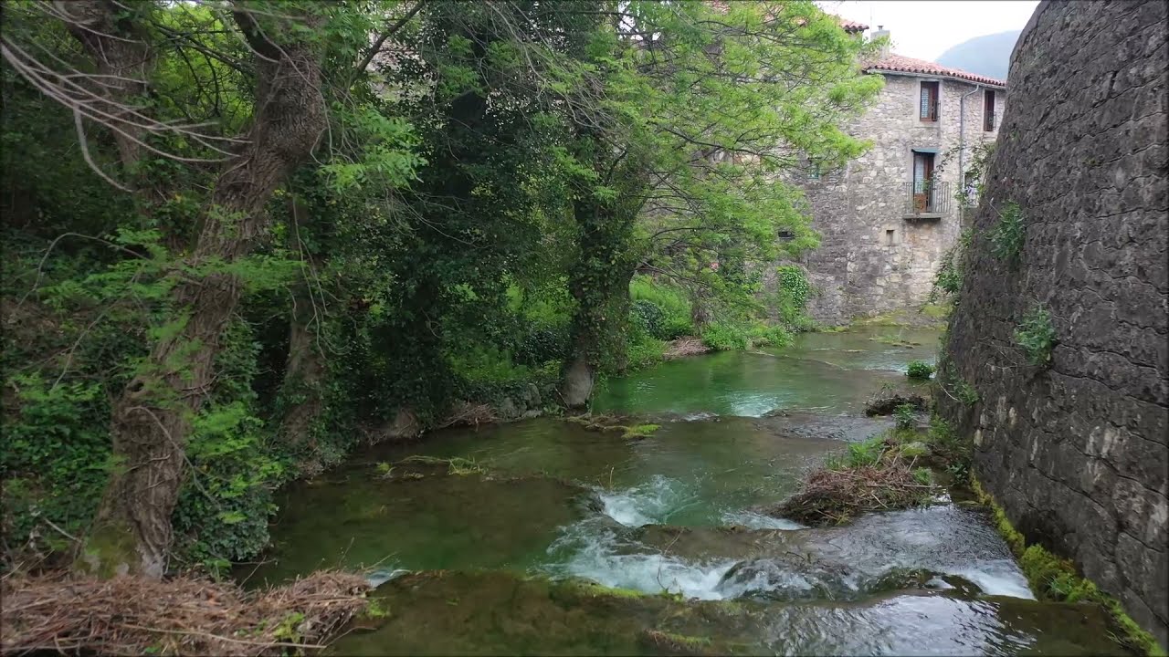 Tra&ccedil;ages sur le sud Larzac - Aven des Deux Z&egrave;bres/Aven des Perles