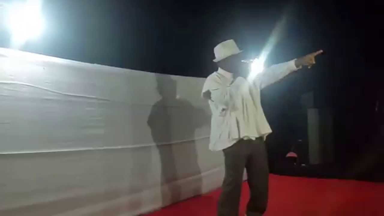 Abolik Kwame performs@Miss Buluk