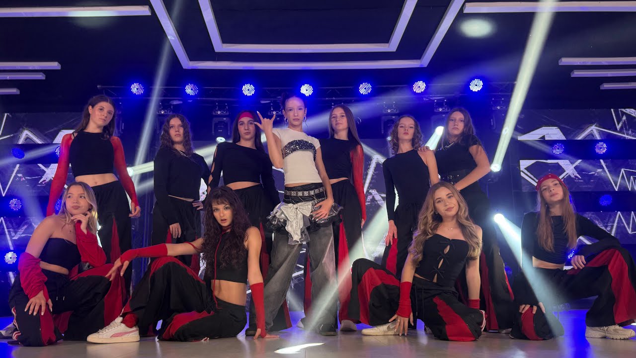 Nicoleta Gurin (Picături Muzicale) - Rockstar
