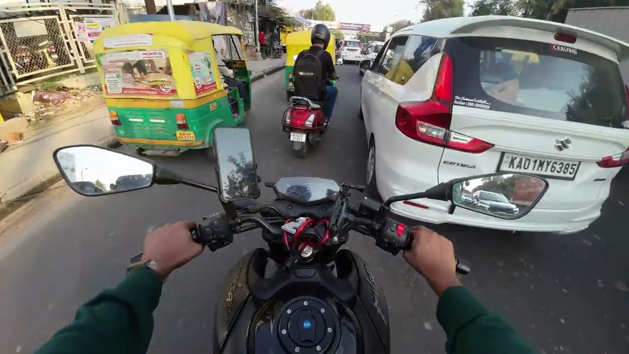 #bangalore #traffic #electronic #city #bike #ride  #bajaj #n160  #dji #action #camera