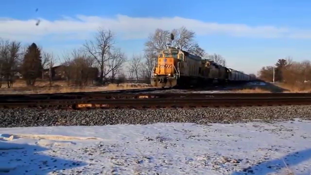 UP TROY GROVE WITH BNSF CROSS OVER