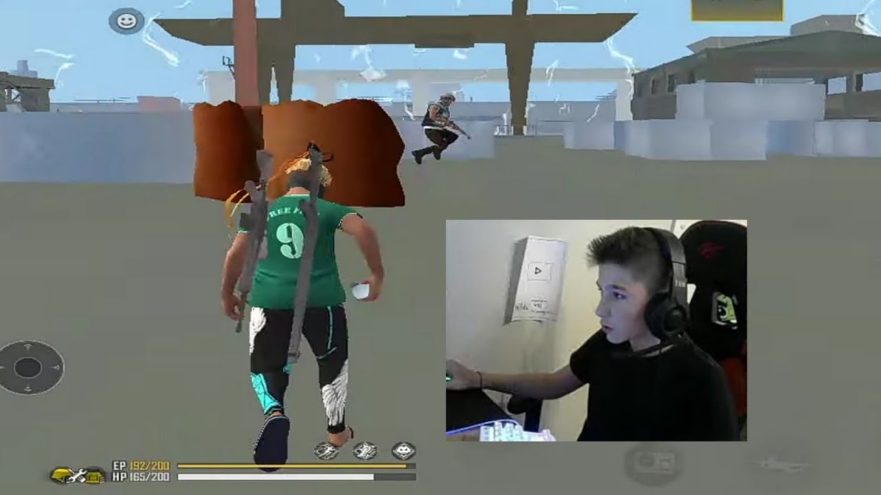 X1 COM UM STREMER DE PC FRACO AO VIVO!