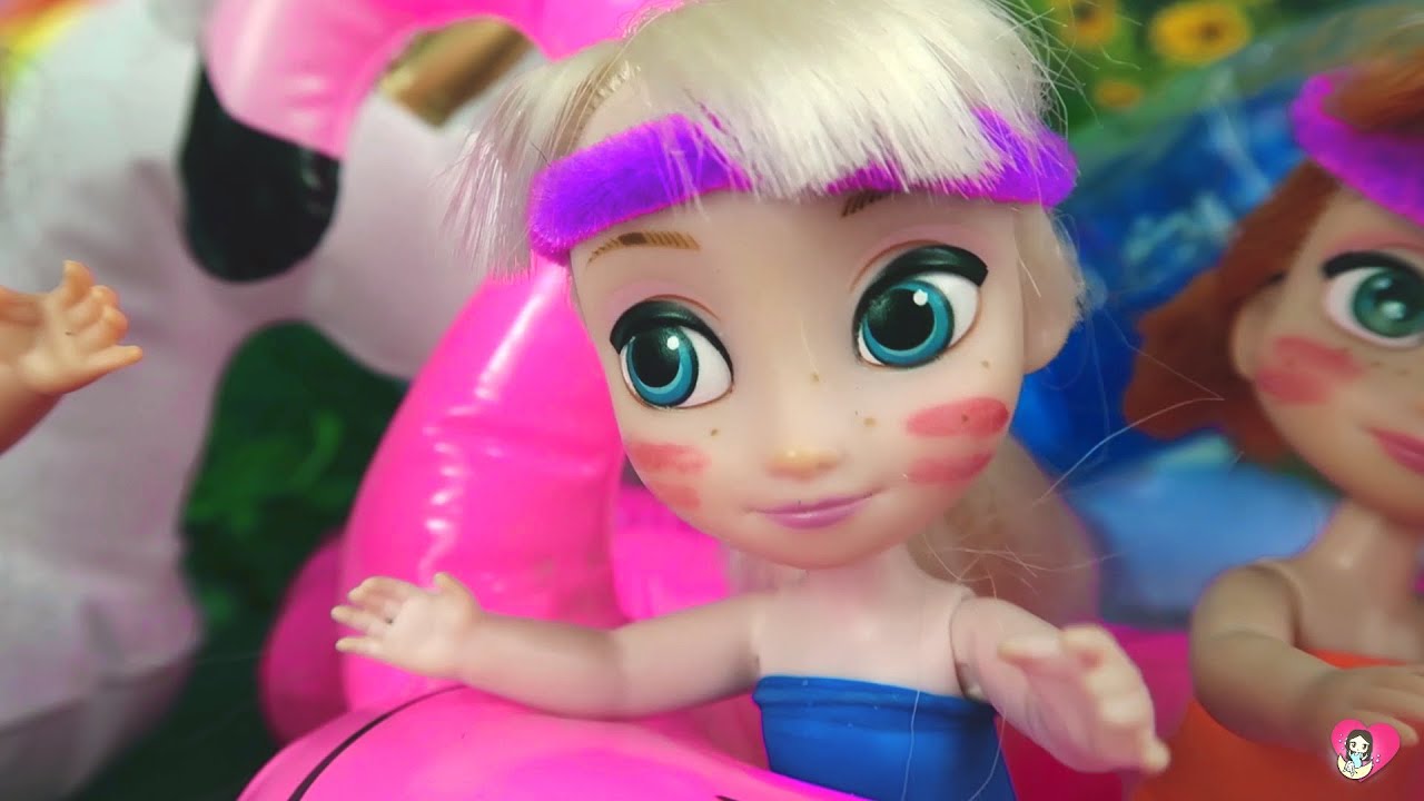 Elsa and Anna Compete For A Trip To DISNEY | Disney Frozen