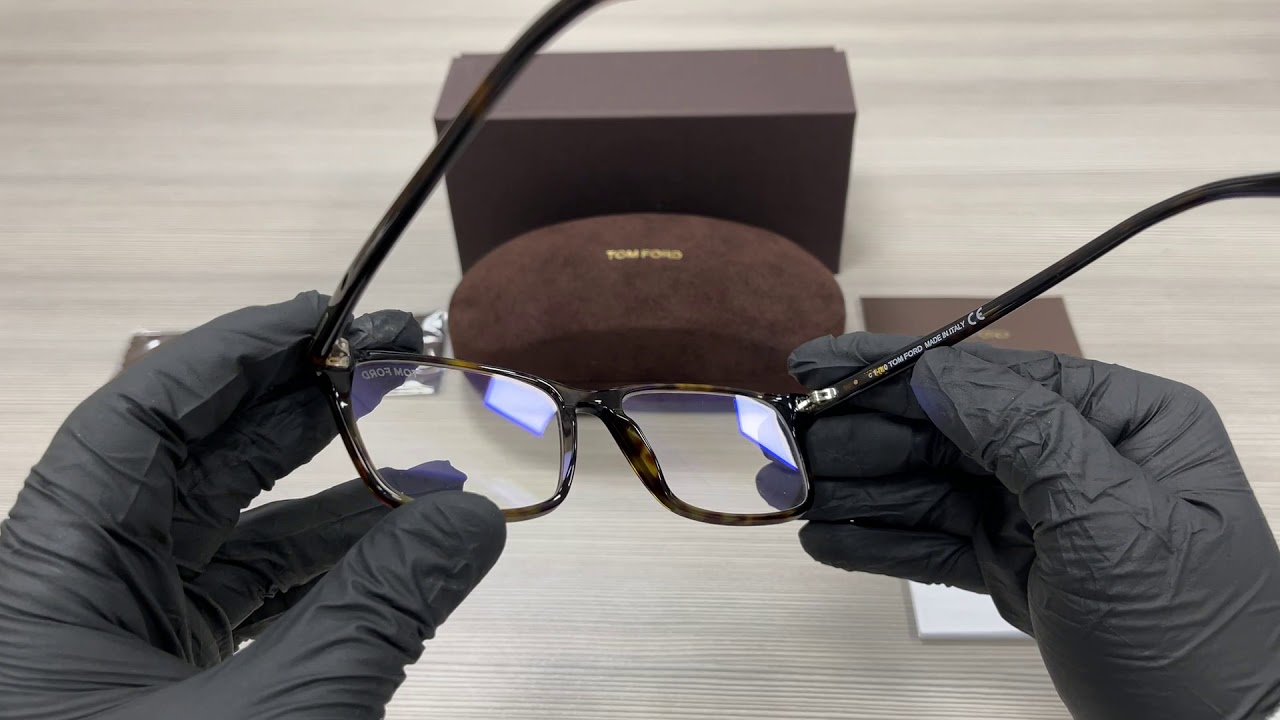 Очки Tom Ford TF5584-B 052 Shiny Dark Havana с оправой цвета темная гавана, деталями из розового ...