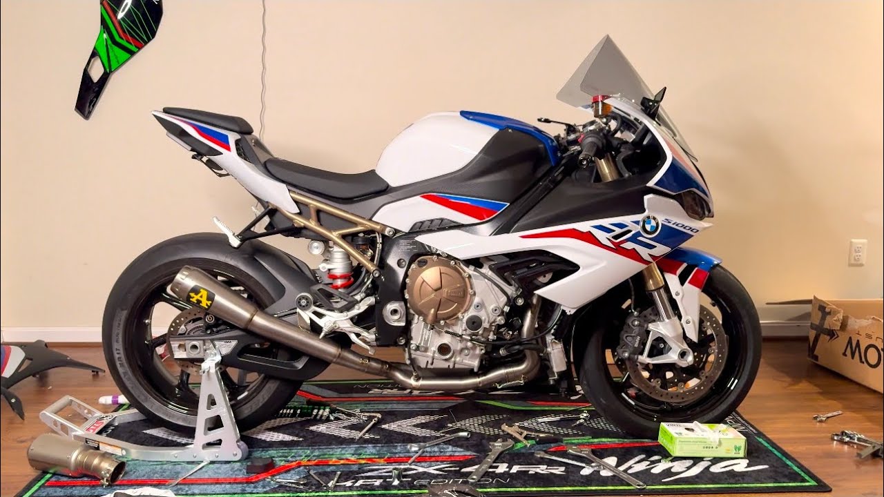 Installing NEW ARROW TITANIUM FULL EXHAUST on my S1000RR!!