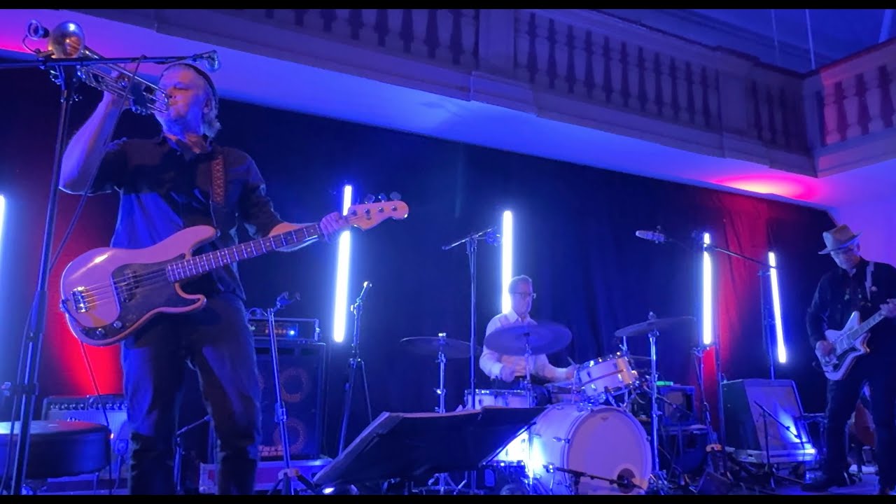 CALEXICO (TRIO) – Miserlou [2025.04.07, Erlangen, Redoutensaal]
