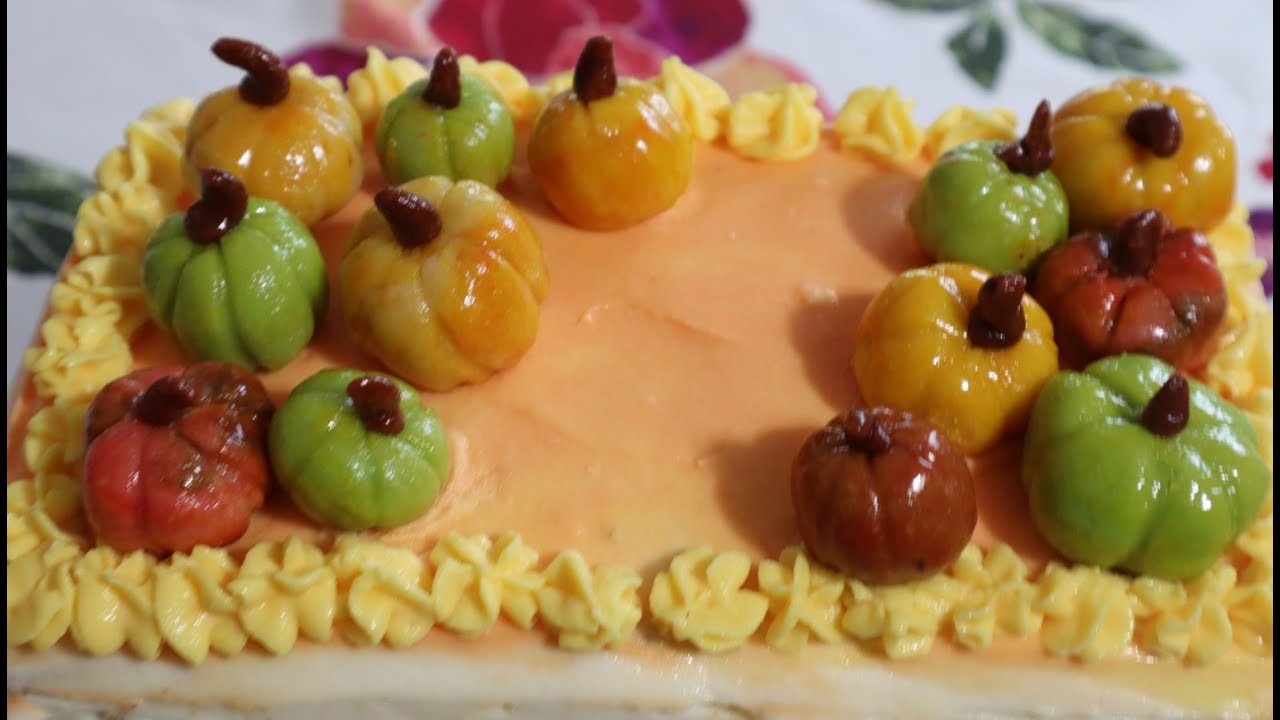 Super Moist Pumpkin Cake with Cream Cheese Frosting / Chana's Creations