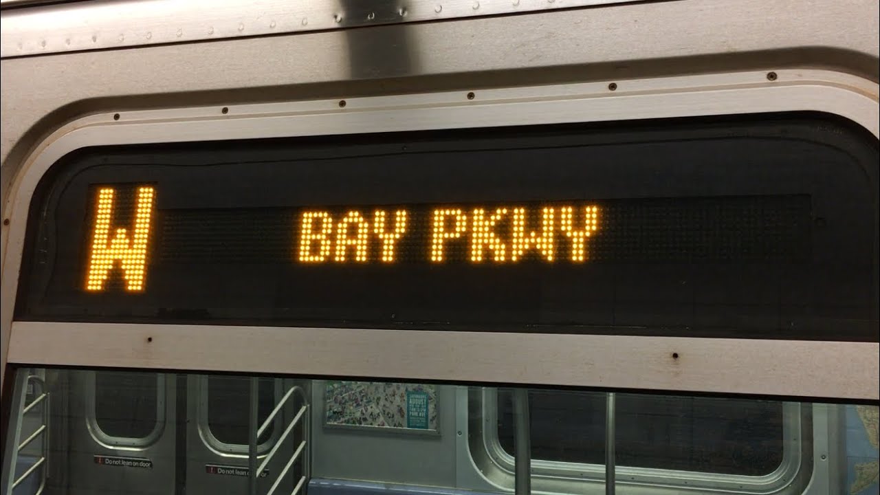 BMT 4th Ave Line: (N) (R) (W) Local Trains @ 45th Street (R46, R160A-2, R160B)