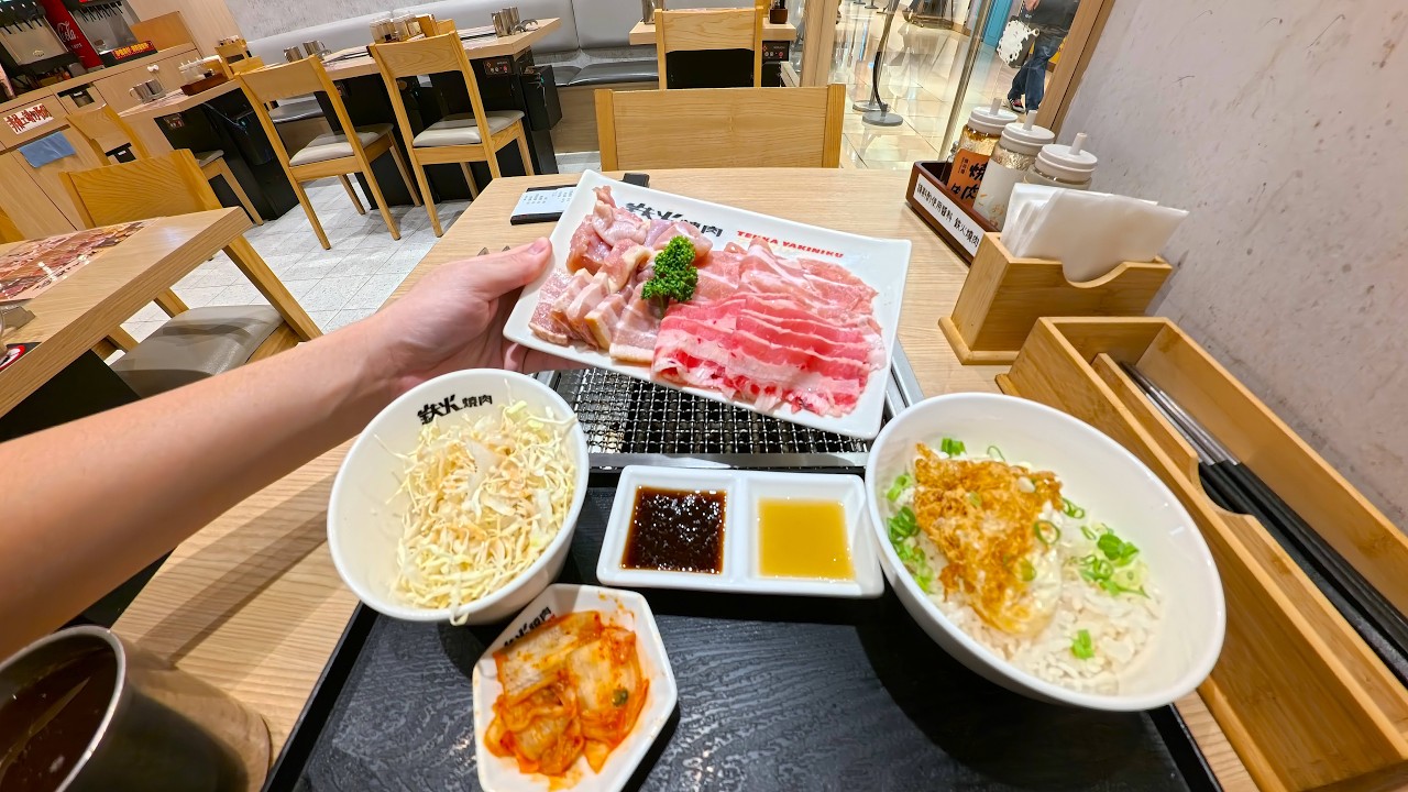 Eating Cheapest $12 Individual Japanese BBQ Restaurant