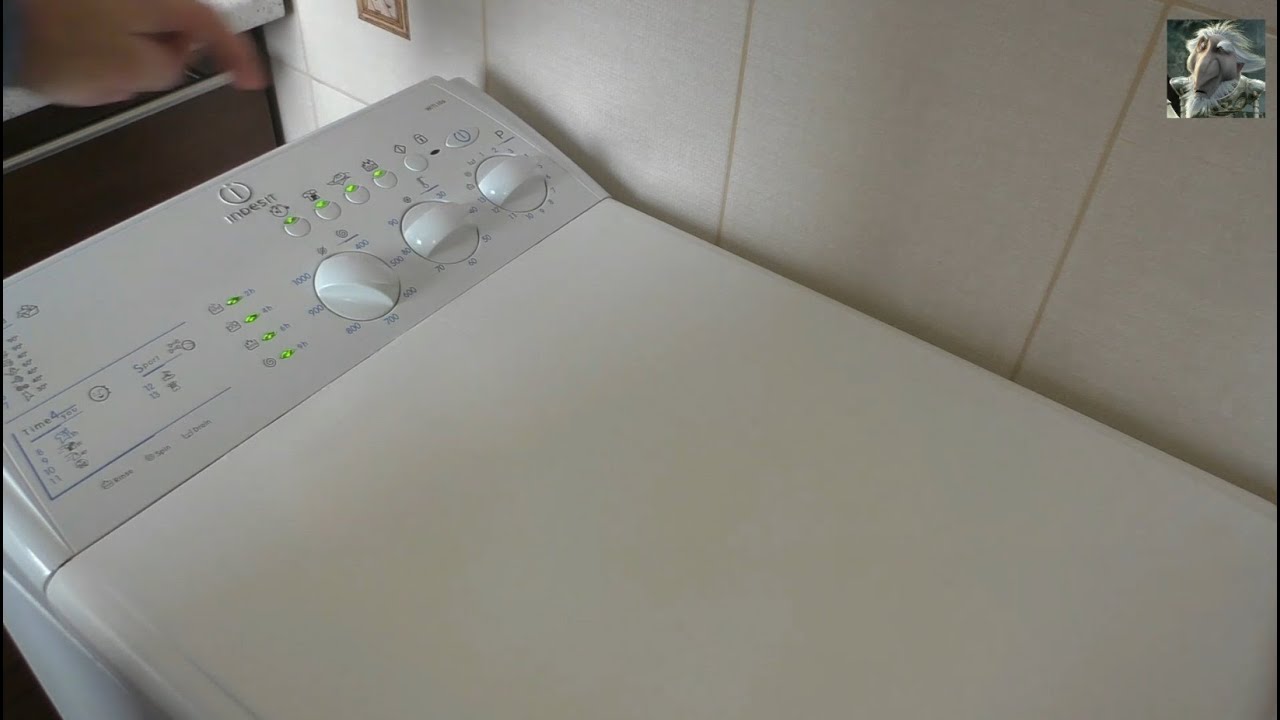 Стиральная машина indesit witl 106. Замена угольных щёток.