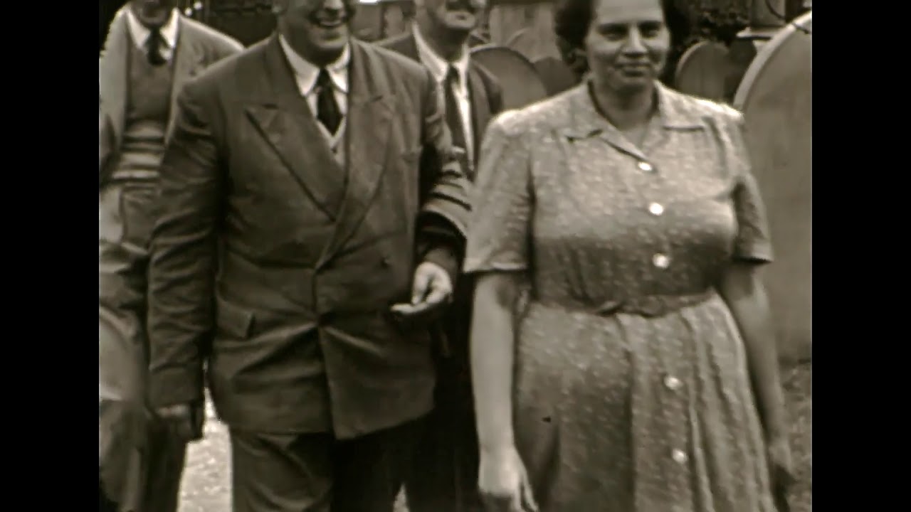 9.5mm Home Movie Preston Area Rambling Holiday from the 1950s