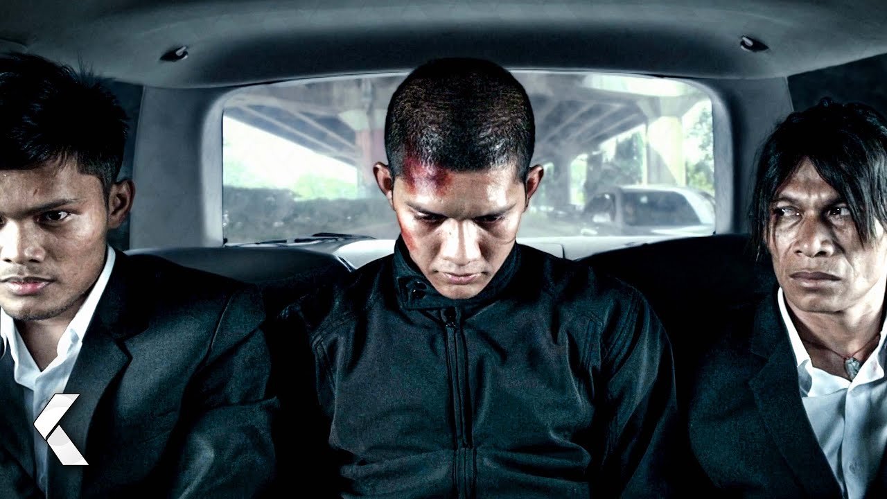 Eka Rescues Rama In An Epic Car Chase Scene - The Raid 2 (2014)