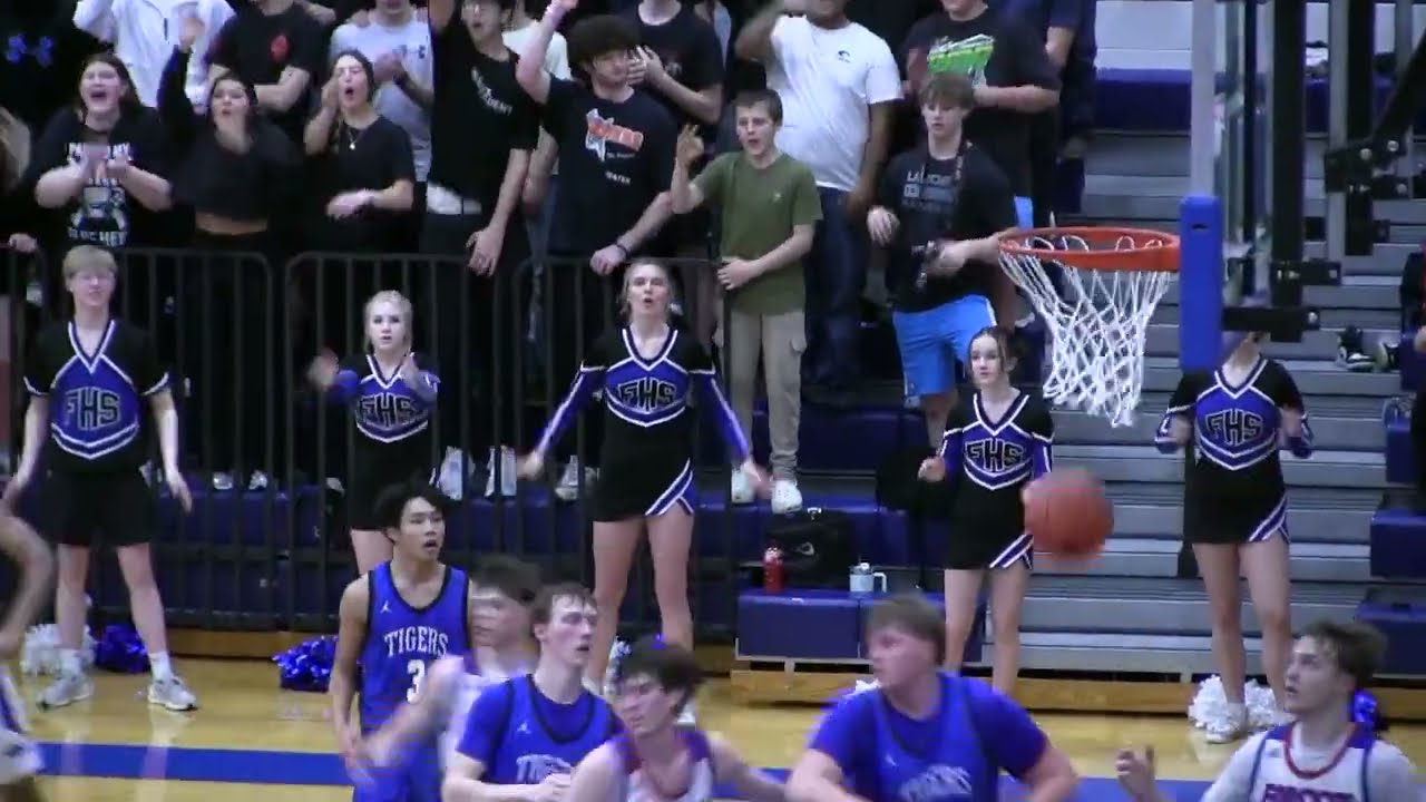 Forsyth Panther BBB 49 - Hollister 36