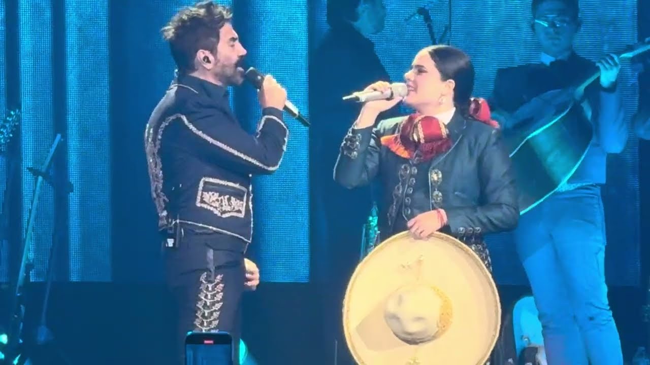 Alejandro y Camila Fernández «Fue un placer conocerte» Homenaje a Vicente Fernández. 21 junio, 2025