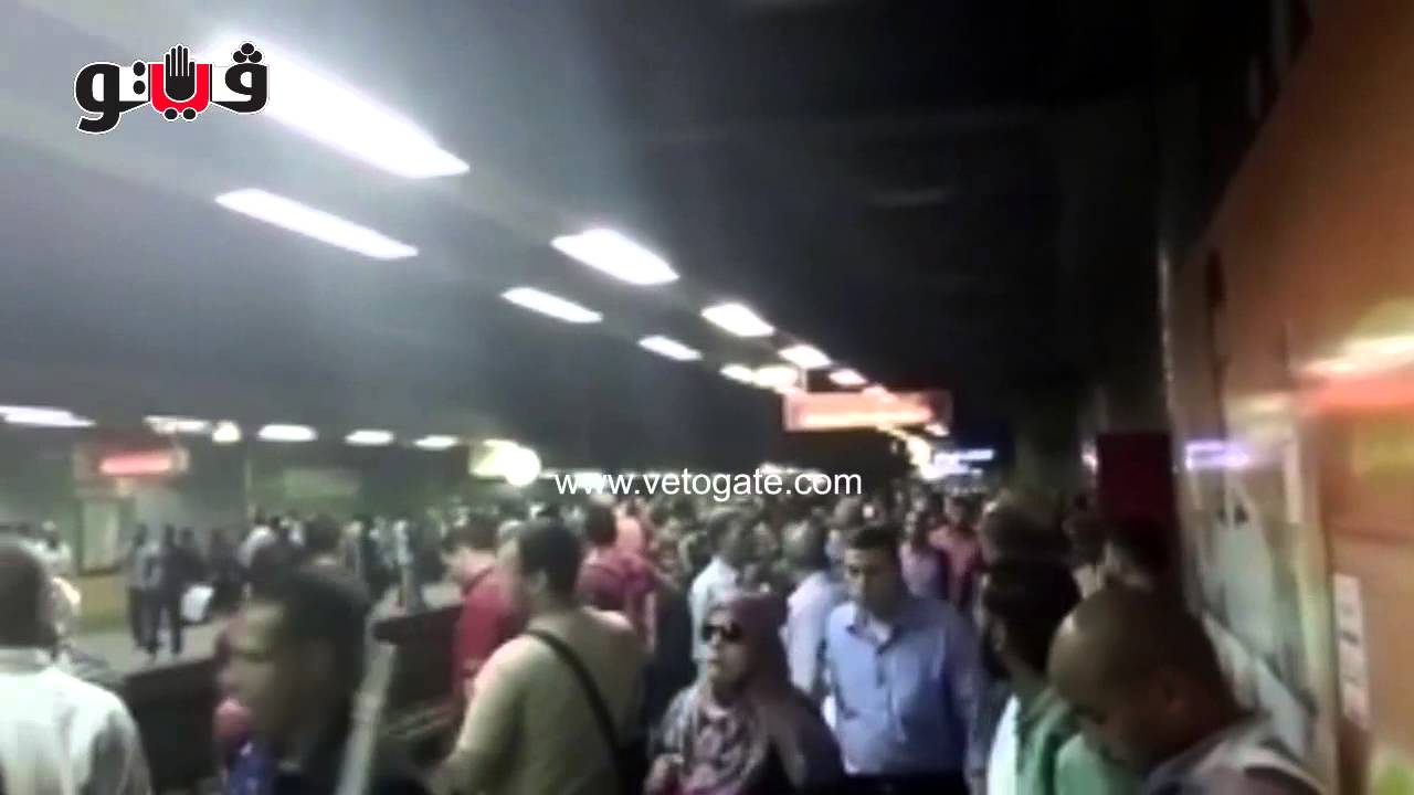 غياب الزحام من محطة مترو 