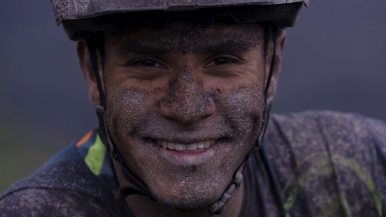 Filme - Mar de Montanhas - com Bernardo Cruz