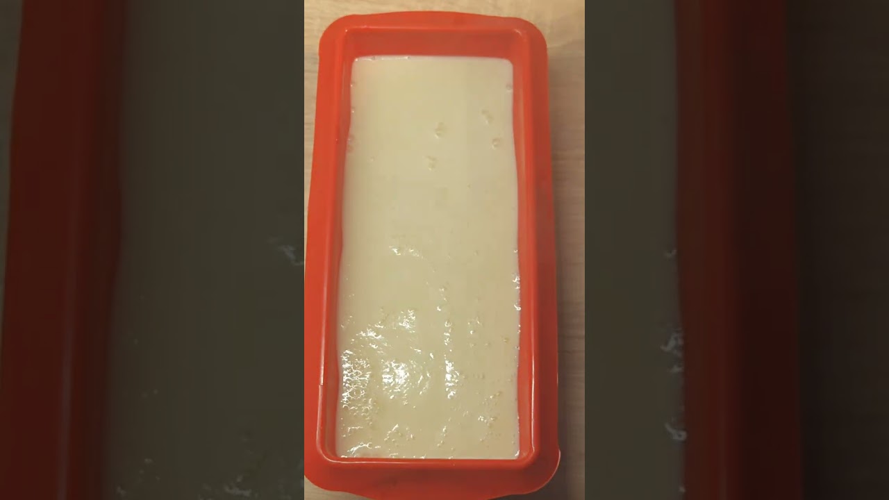 Postre de dos chocolates y avellanas 
