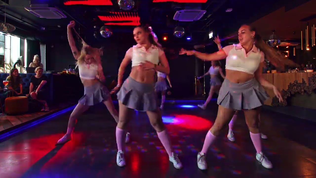 Dancehall Queen Style Show | So Fly X Dancers