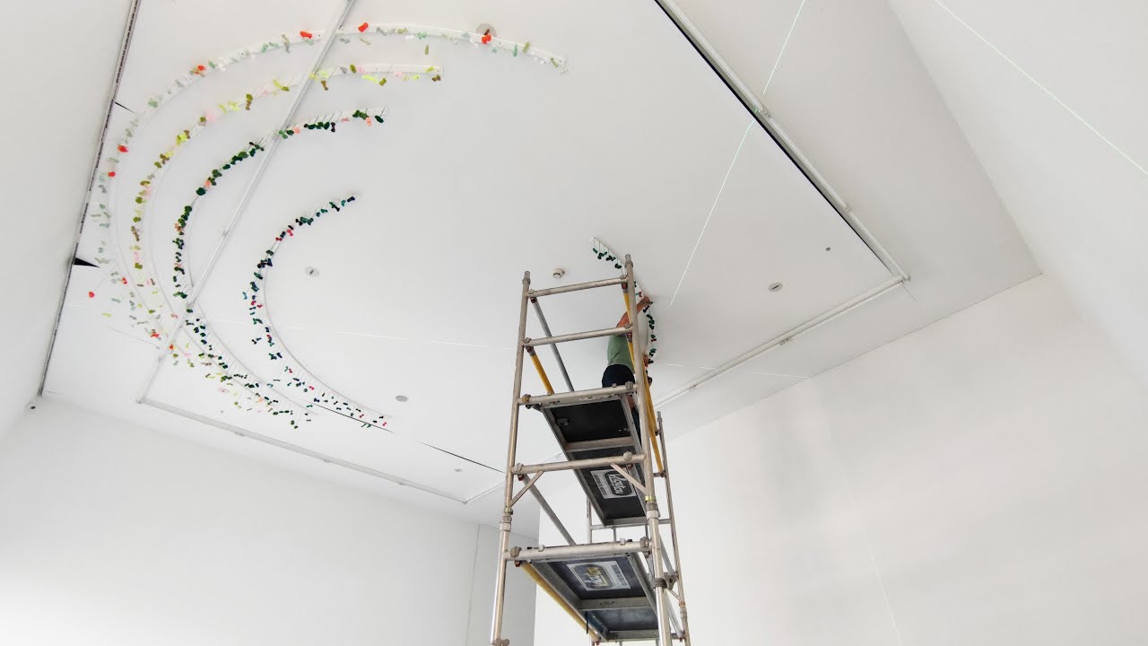 Time Lapse de l'installation in situ de Cécile Bart à la Donation Albers-Honegger