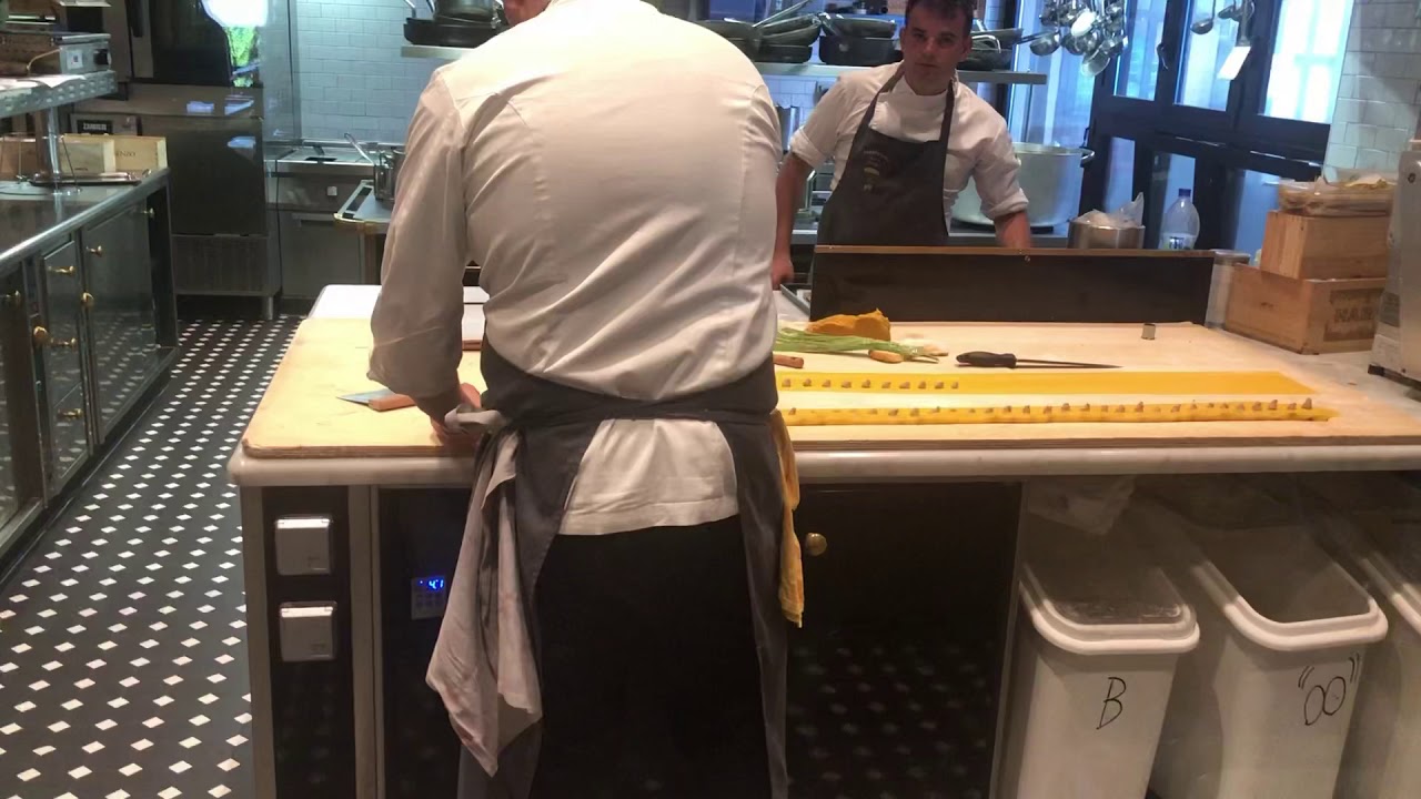 Come si fanno i ravioli del plin