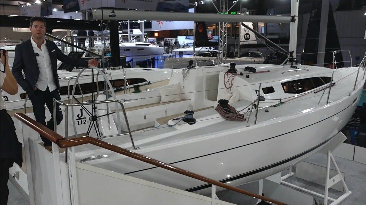 Парусная лодка J 112E на выставке Boot Show 2024