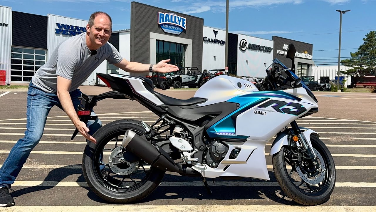 NEW! 2025 Yamaha R3: Modernized and Well Worth Your Consideration!