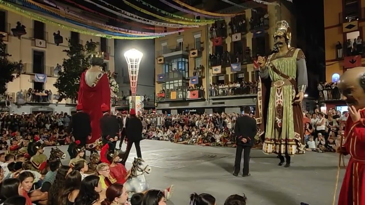 Ball Gegants Olot | Festes del Tura 2024