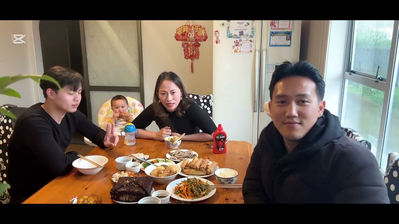 Mâm cơm 30 Tết tại nhà Oanh Nguyen ở New Zealand như thế nào 