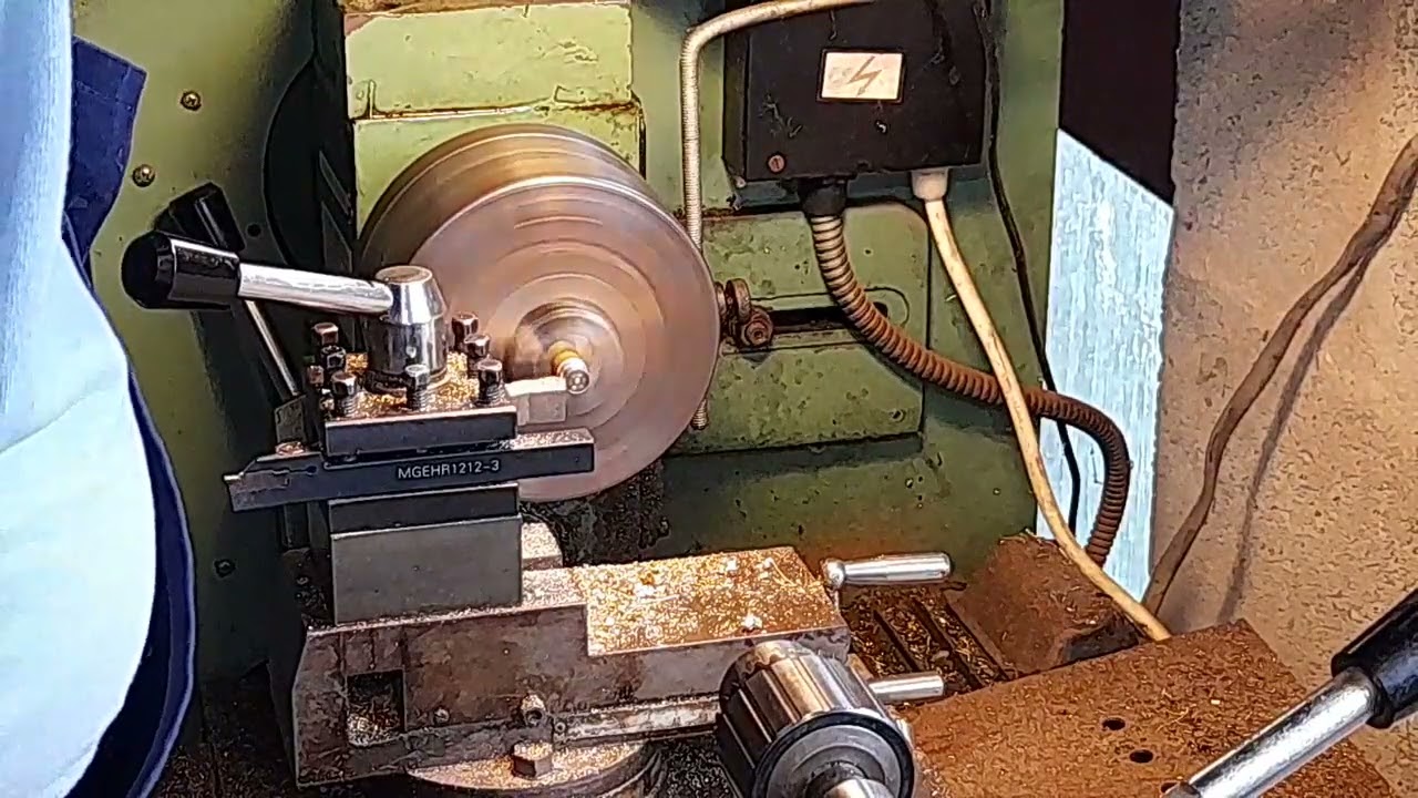 Making a top hat bush for my 7mm scale railway locomotive project.