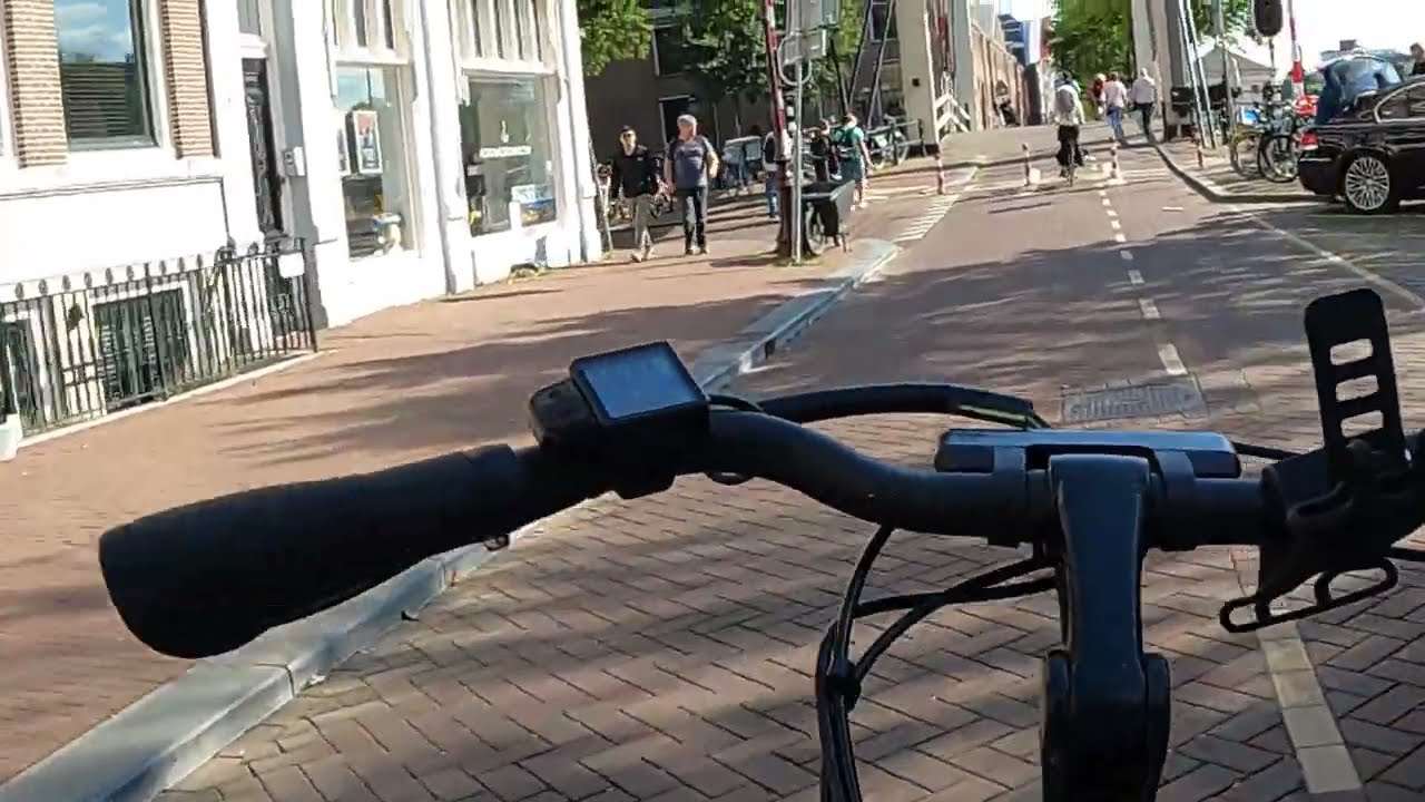AMSTERDAM 🇳🇱 De la Maison de Rembrandt au Ruysdaelkade en v&eacute;lo &eacute;lectrique