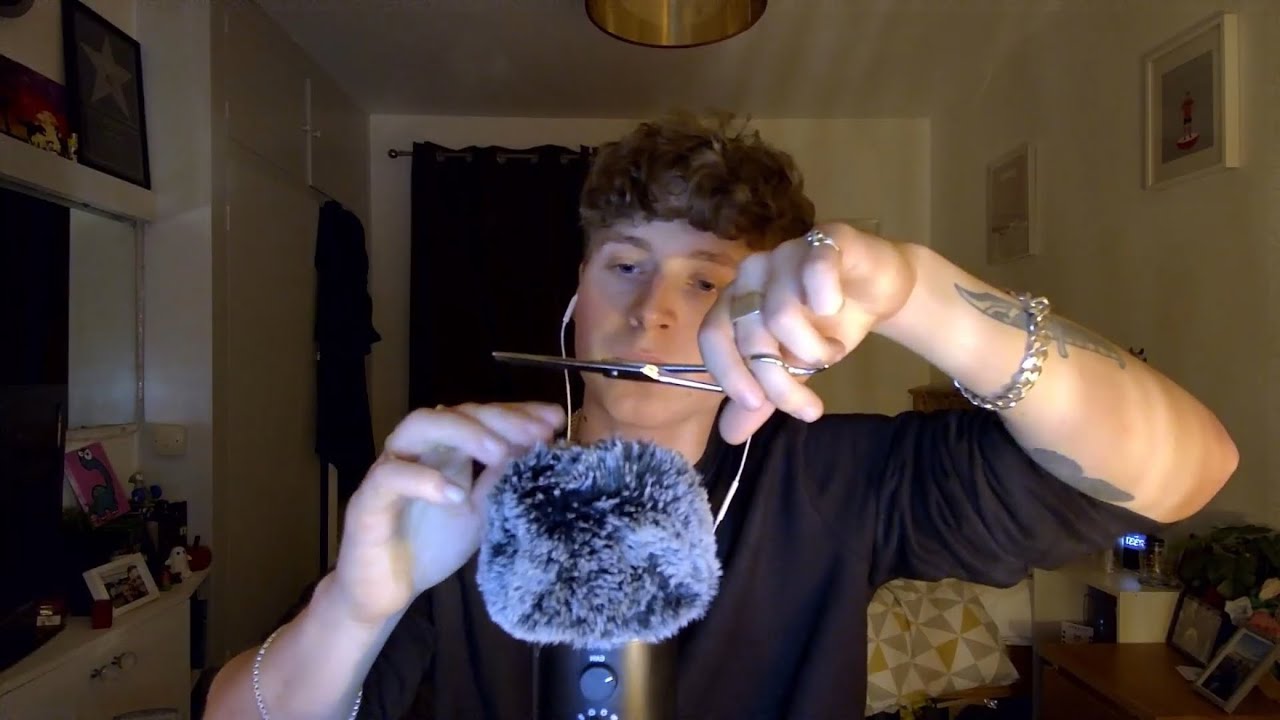 ASMR - Haircut Roleplay 