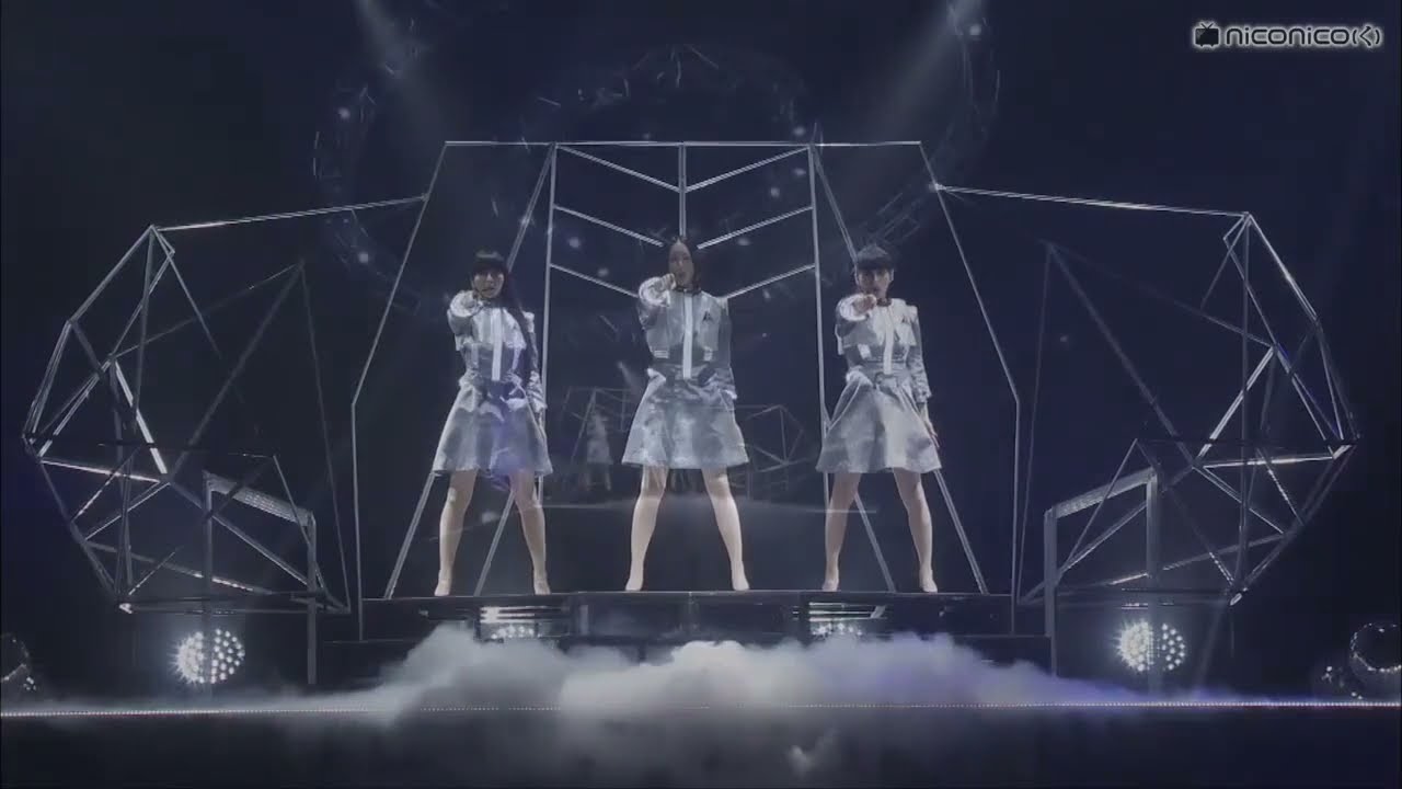 Perfume - Cosmic Explorer [live 2016]