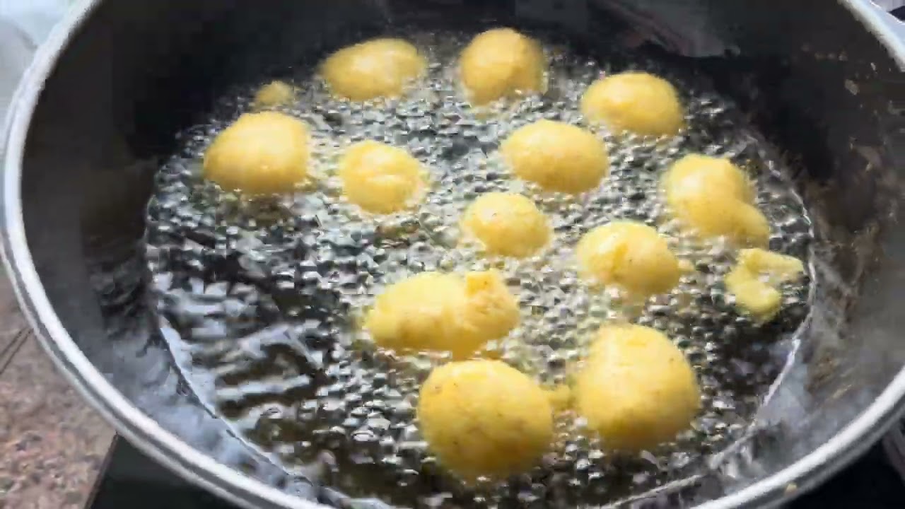 Moong daal ke ram laddu