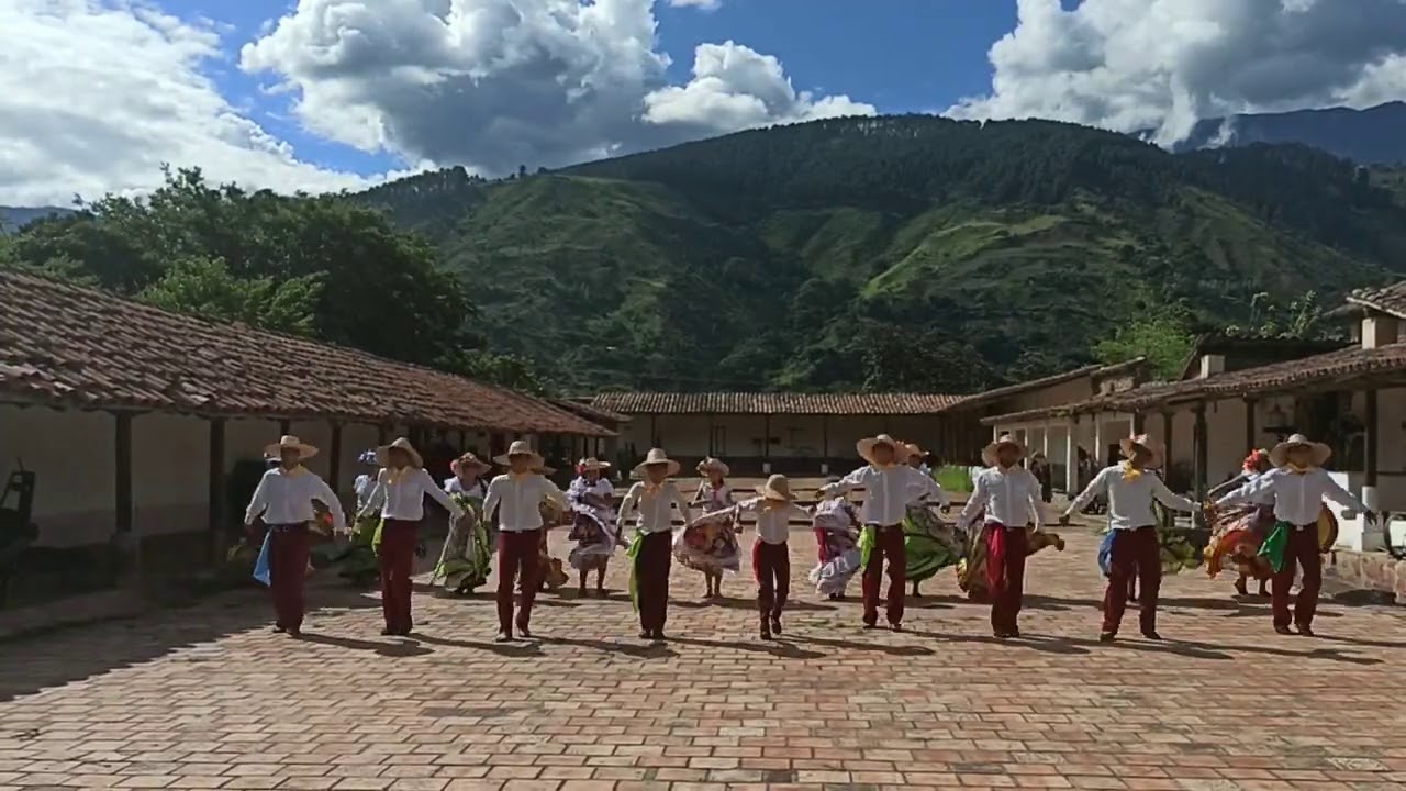 Danzas ChiayZuhe. Gaita Tambora