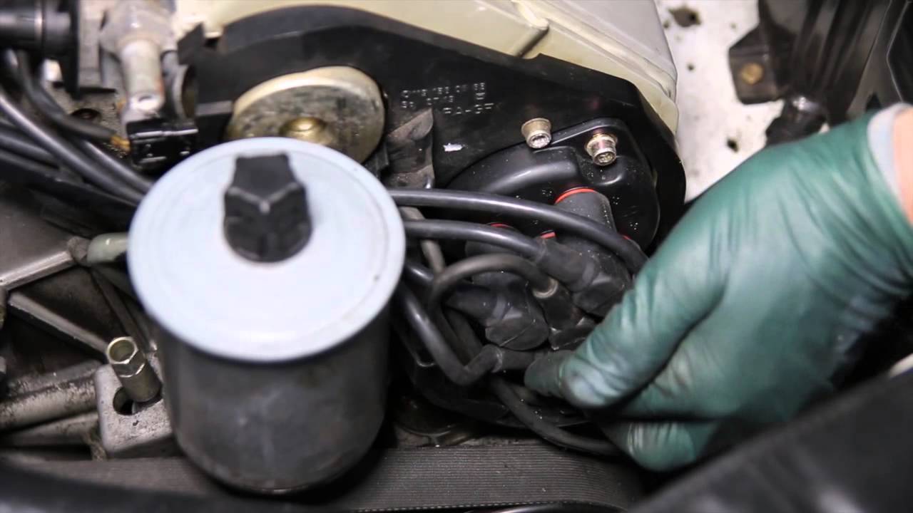 Проверка двигателя Mercedes M119 V8. Часть 3: Крышка распределителя, ротор и провода
