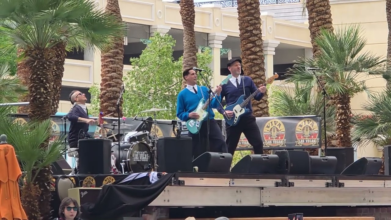 The Volcanics | Mad Dog | Viva Las Vegas Rockabilly Weekend 28 | Pool Party