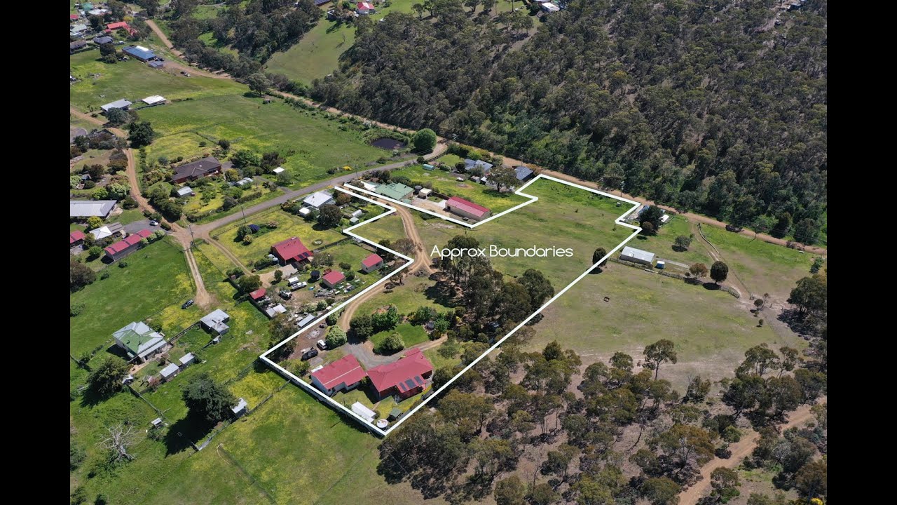 Roberts Real Estate Tasmania - 9 Chichester Street New Norfolk