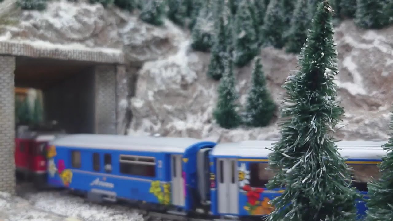 モデルアイゼンバーンクラブ　「鉄道模型とジオラマの世界　スイス氷河特急の旅」　RhB Ge4/4 Ⅱ Alosa Express