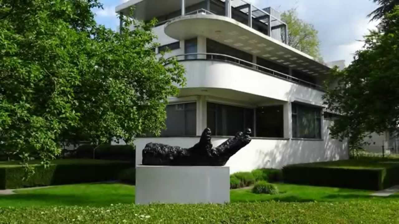 Chabot Museum (voorheen) Villa van de familie Kraaijeveld.