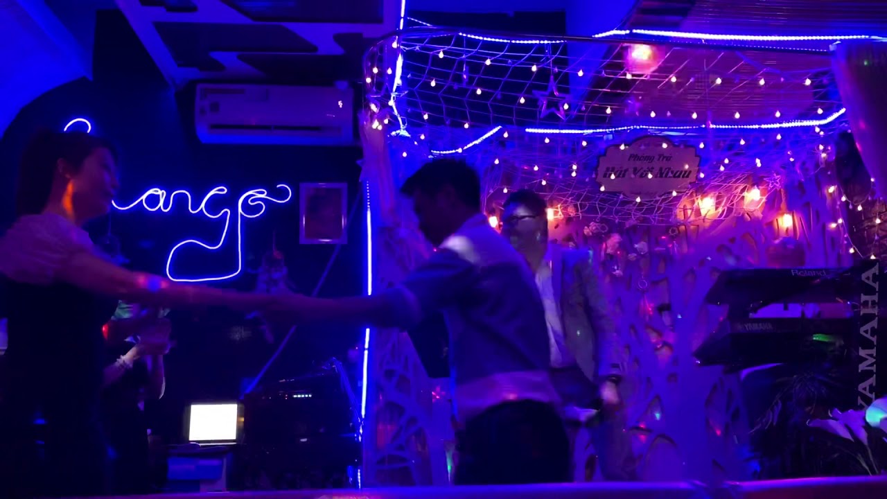 Em Như Tia Nắng Mặt Trời live cực đỉnh  với organ phòng trà