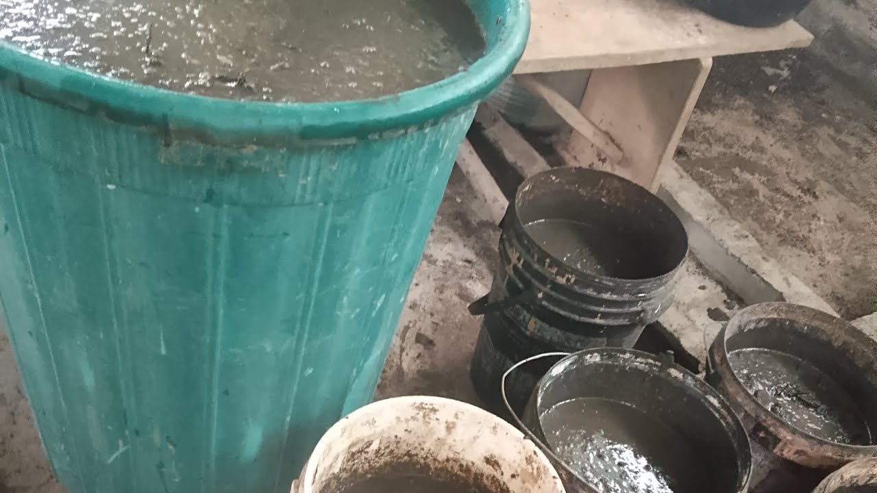 Manure needs 2 undergo a fermentation process before being fed to Black Soldier Fly larvae #BSFL