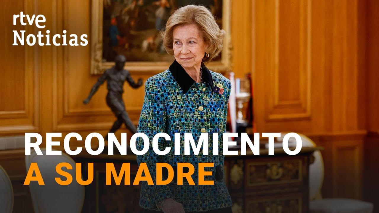 FELIPE VI concede el TOIS&Oacute;N de ORO a la REINA SOF&Iacute;A por su 