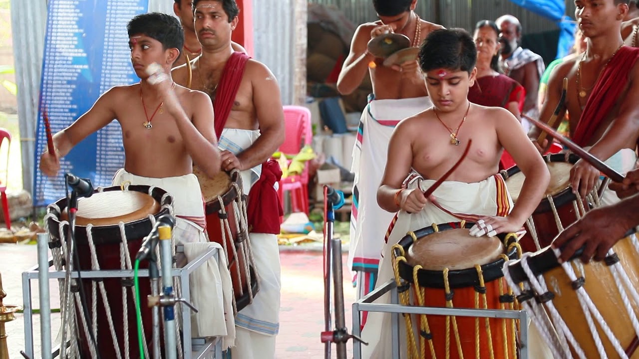 Thayambaka arangettam by master Kasinath Sreevallabhan and Rishikesh Sreevallabhan, Changanacherry.