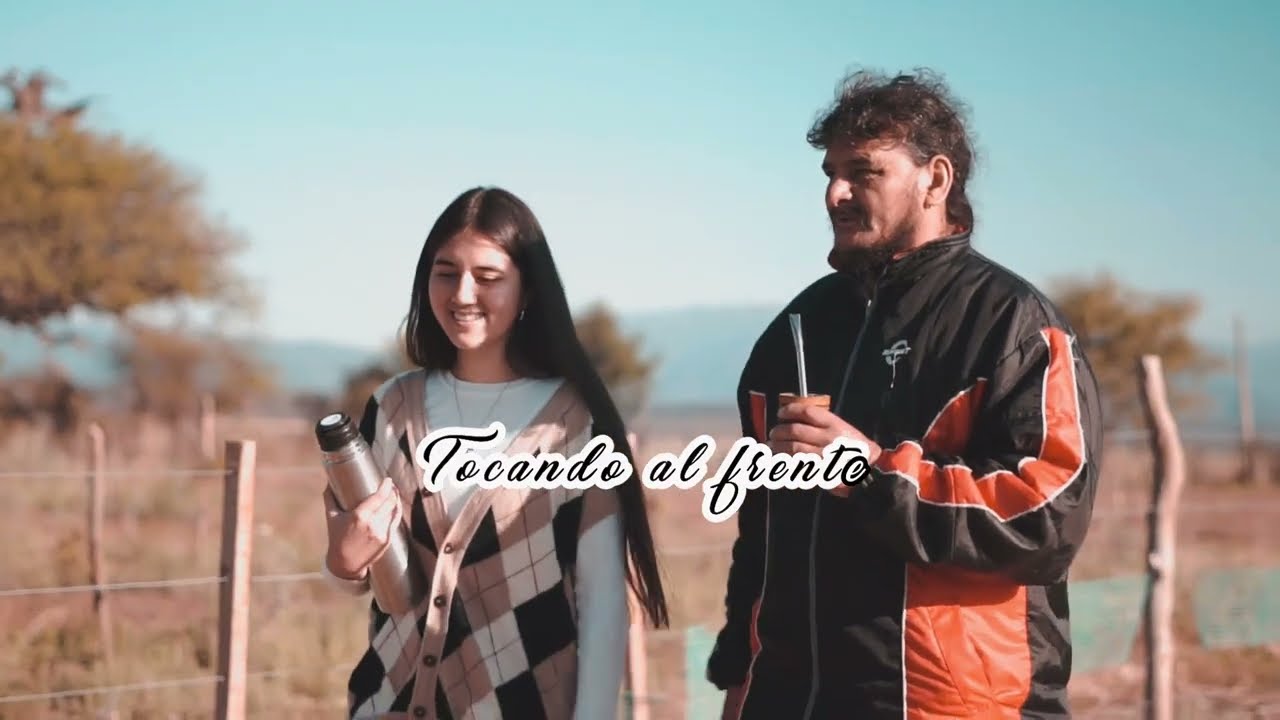 Johana Vera-Tocando al Frente (Official Video)