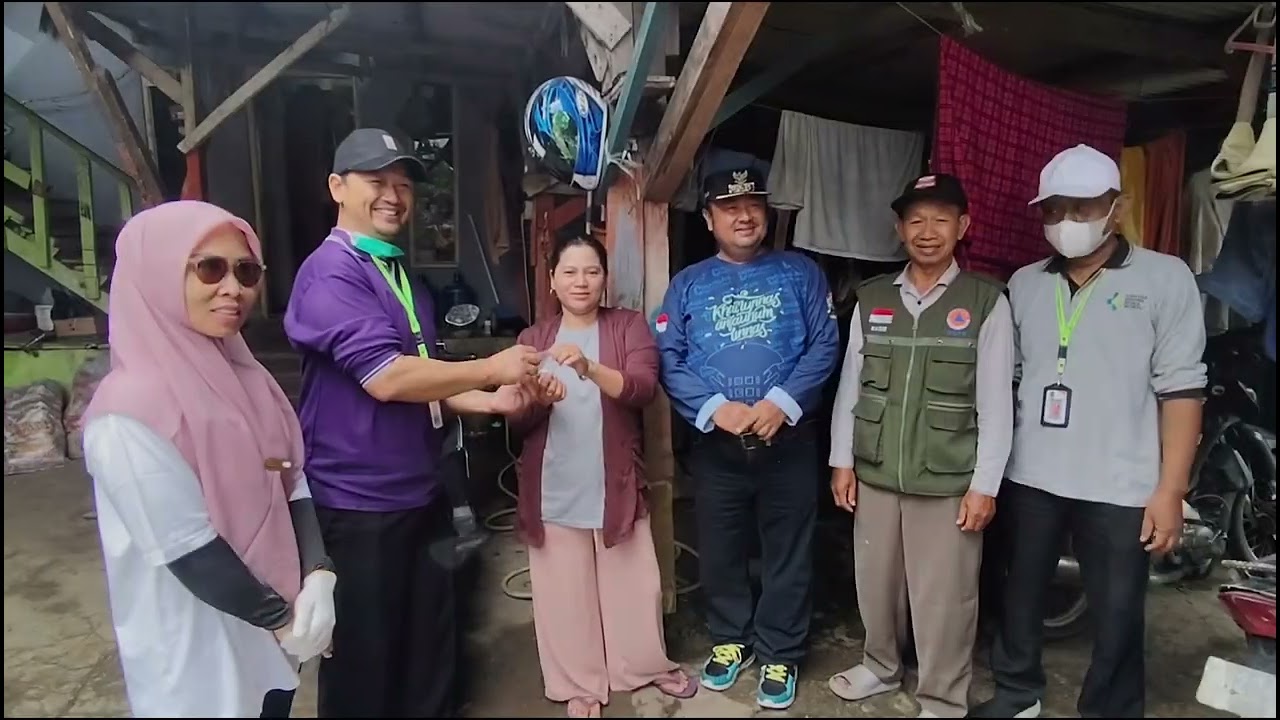 Camat Ciwandan Ikuti Kegiatan Jum’at Bersih & Pemberantasan Sarang Nyamuk di Kelurahan Kubangsari