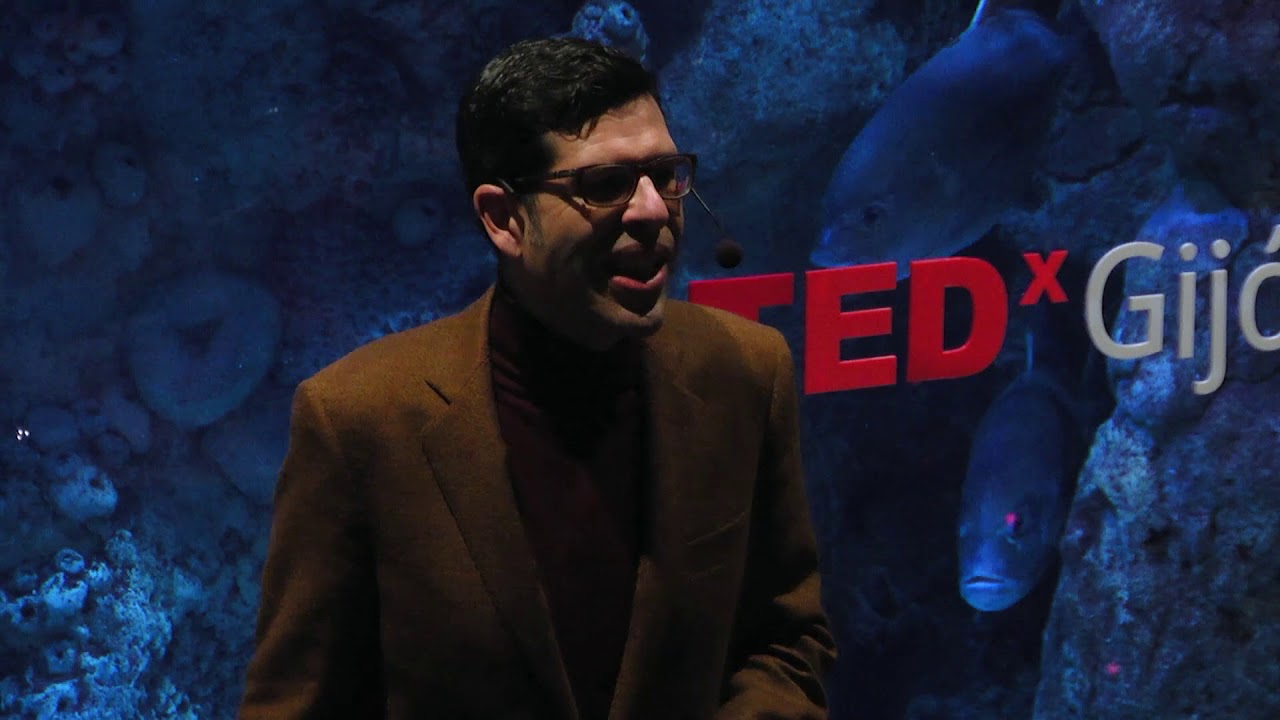 Filosofía en la calle | Eduardo Infante | TEDxGijon