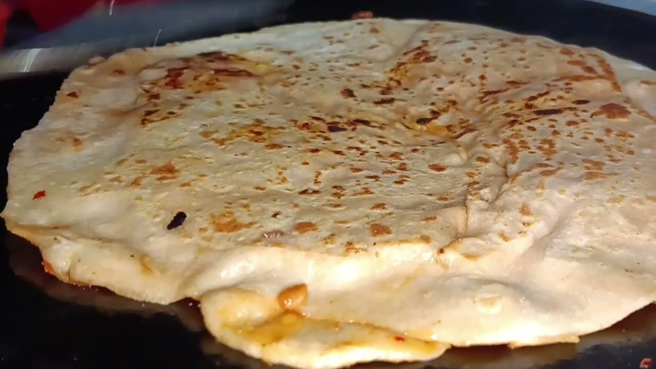 Delicious Pizza Paratha recipe 😋🤤😄#viralvideo#pizza#delicious#recipe#subscribe#likeforlikes 