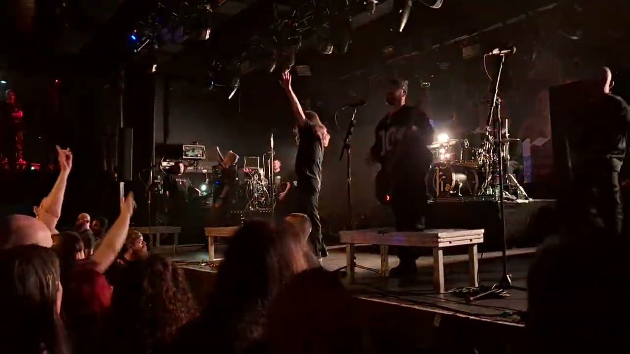 Fit for a King - No Tomorrow / Shelter (Live, Hamburg,  Große Freiheit, 14.03.26)