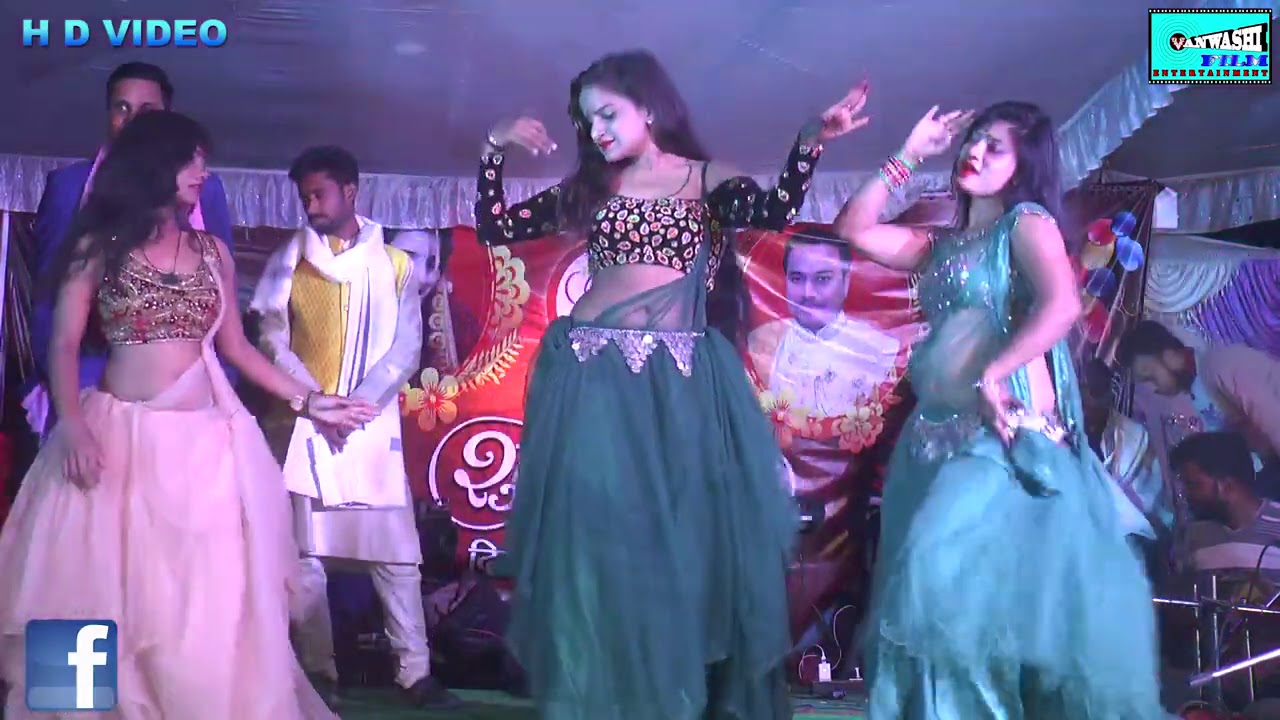 Pushpa Rana Bhojpuri Stage program ||ए राजा चस्मा लगाई लो फिर न अइहे जवानी || superhit program