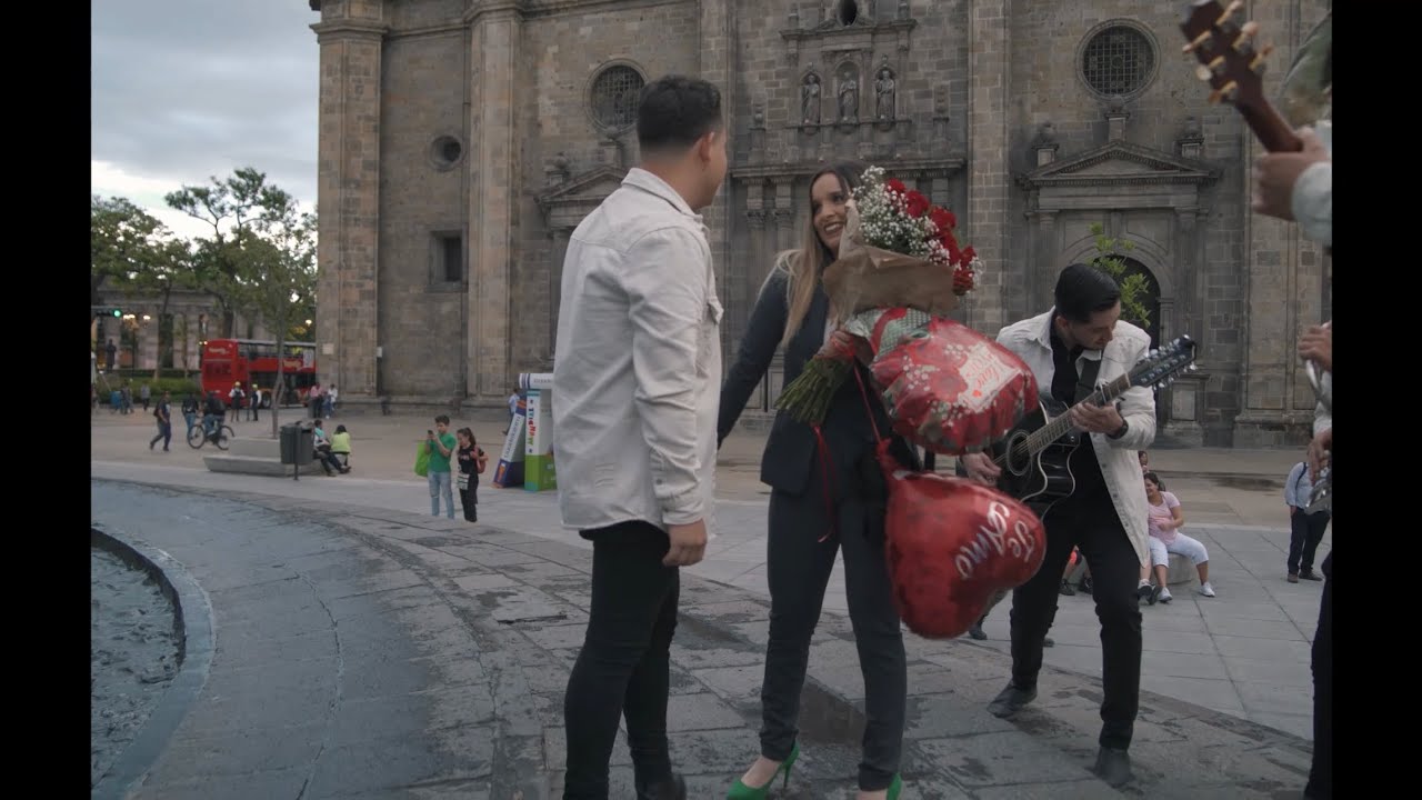 Rosas (Video Oficial) - Fuerza armada